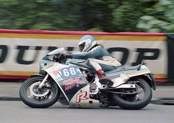 Derek Glass (Suzuki) 1986 Production B TT