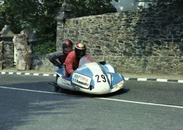 Framed Print : Derek Jones & Bryan Ayres (Daytona Yamaha) 1978 Sidecar TT Framed Print : Derek Jones & Bryan Ayres (Daytona Yamaha) 1978 Sidecar TT