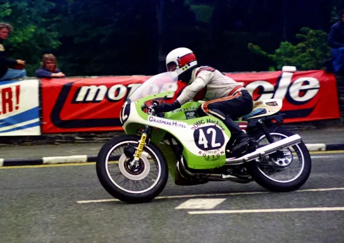 Framed Print : Derek Mortimer (Kawasaki) 1977 Formula Three TT Framed Print : Derek Mortimer (Kawasaki) 1977 Formula Three TT