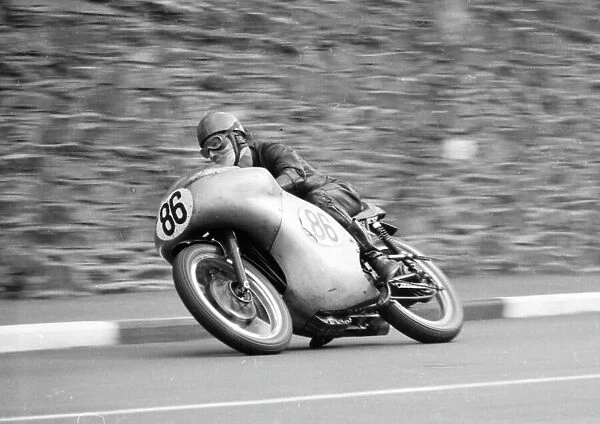 Derek Phillips Norton 1963 Senior Manx Grand Prix