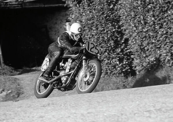 Derek Pilling AJS 1958 Junior Snaefell Manx Grand Prix