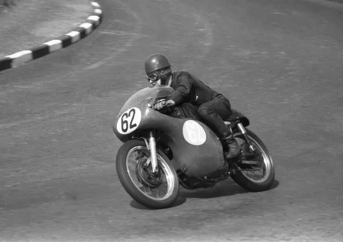 Framed Print : Derek Pilling (AJS) 1963 Junior Manx Grand Prix Framed Print : Derek Pilling (AJS) 1963 Junior Manx Grand Prix