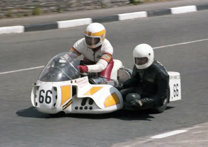 Framed Print : Derek Rumble & Alan Warner (Rumble Yamaha) 1979 Sidecar TT
