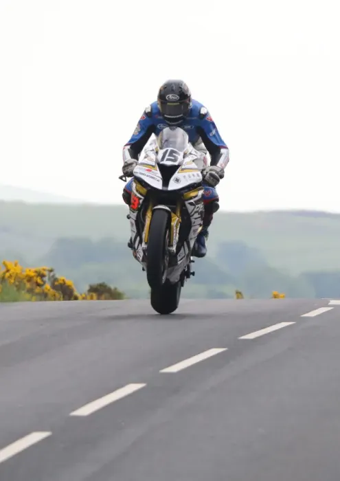 Framed Print : Derek Sheils (BMW) 2018 Superbike TT Framed Print : Derek Sheils (BMW) 2018 Superbike TT