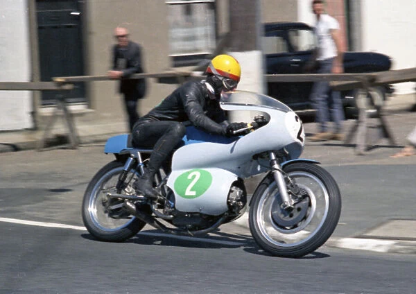 Derek Woodman (Aermacchi) 1968 Lightweight TT
