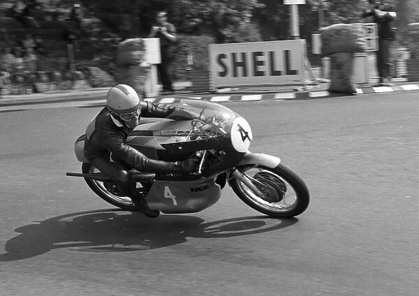 Derek Woodman (MZ) 1967 Junior TT