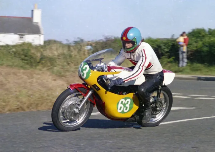 Framed Print : Des Connor (Yamaha) 1976 Jurby Road Framed Print : Des Connor (Yamaha) 1976 Jurby Road