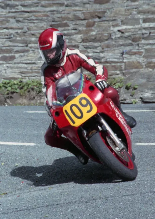 Framed Print : Dexter Price (Kawasaki) 1990 Senior Manx Grand Prix Framed Print : Dexter Price (Kawasaki) 1990 Senior Manx Grand Prix