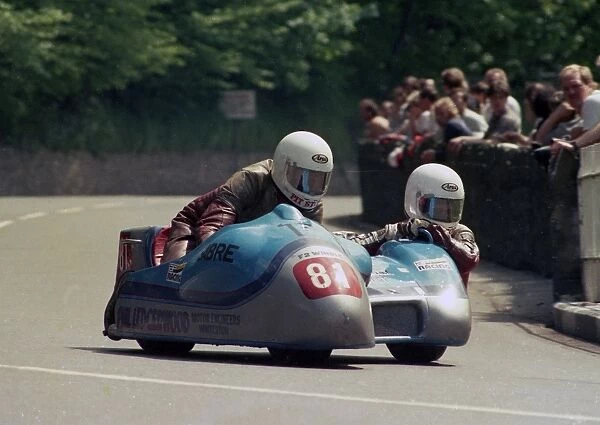 Dick Fletcher & Nick Roche (Yamaha) 1986 Sidecar TT