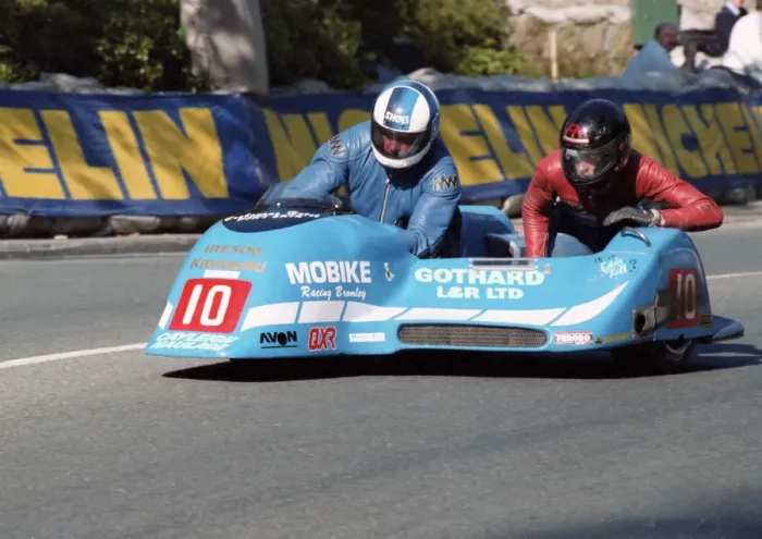 Framed Print : Dick Hawes & Nick Cutmore (Ireson Kawasaki) 1991 Sidecar TT Framed Print : Dick Hawes & Nick Cutmore (Ireson Kawasaki) 1991 Sidecar TT