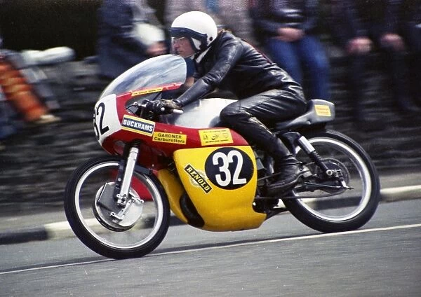 Dick Hunter (BSA) 1974 Ultra Lightweight TT