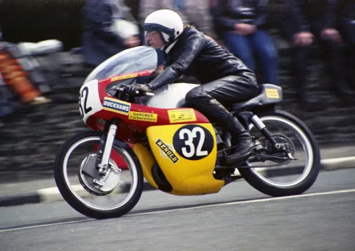 Framed Print : Dick Hunter (BSA) 1974 Ultra Lightweight TT