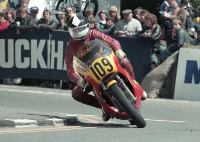 Framed Print : Dick Pipes (British Sparton) 1985 Senior TT Framed Print : Dick Pipes (British Sparton) 1985 Senior TT