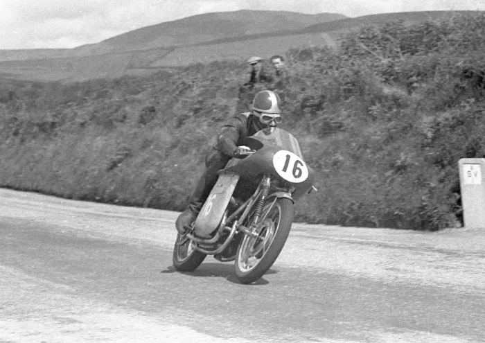 Framed Print : Dickie Dale (MV) at Cronk ny Mona: 1954 Junior TT Framed Print : Dickie Dale (MV) at Cronk ny Mona: 1954 Junior TT