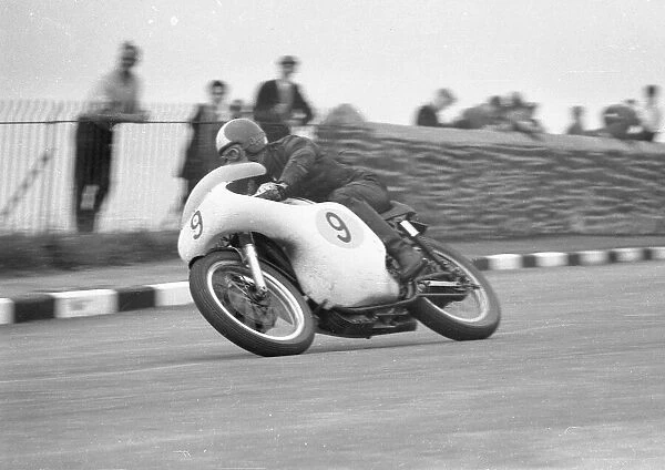 Dickie Dale (Norton) 1960 Senior TT