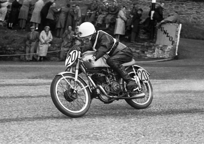 Framed Print : Digby Larque (Anelay) 1955 Ultra Lightweight TT