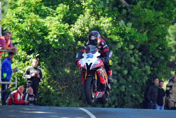 Framed Print : Dominic Herbertson (WH) 2018 Supersport TT Framed Print : Dominic Herbertson (WH) 2018 Supersport TT