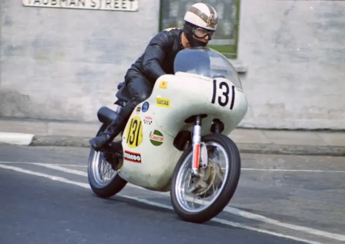 Framed Print : Don Grant (Norton) 1970 Senior TT Framed Print : Don Grant (Norton) 1970 Senior TT