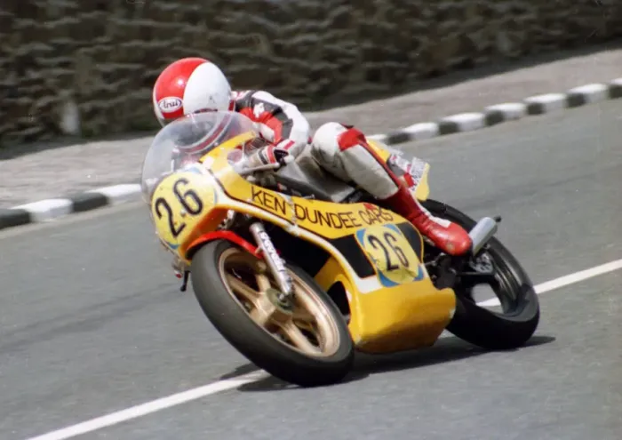 Framed Print : Donnie Robinson (Yamaha) 1984 Senior TT Framed Print : Donnie Robinson (Yamaha) 1984 Senior TT