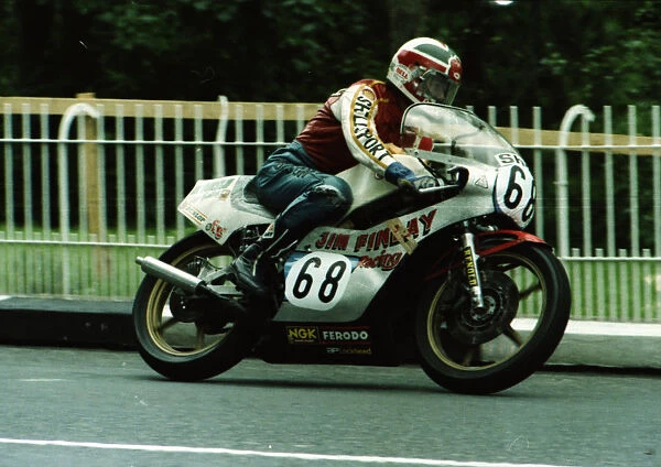 Donny Robinson (Yamaha) 1980 Classic TT