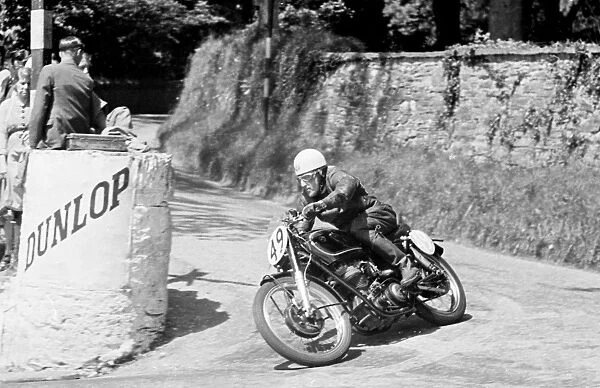 Bill Doran (AJS) 1949 Junior TT