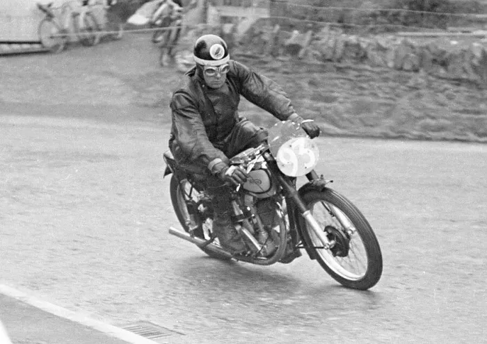 Framed Print : Doug Buster Brown (Norton) 1949 Junior Clubman TT