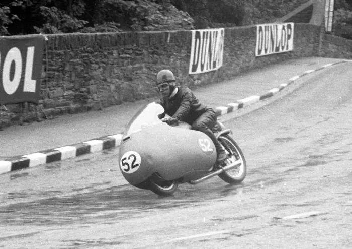 Framed Print : Duilio Agostini (Guzzi) 1956 Junior TT Framed Print : Duilio Agostini (Guzzi) 1956 Junior TT
