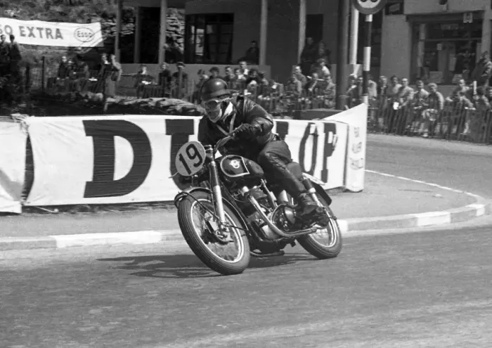 Framed Print : E C Little (Matchless) 1953 Senior Clubman TT Framed Print : E C Little (Matchless) 1953 Senior Clubman TT