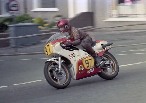 Ed Byers (Suzuki) 1984 Senior Manx Grand Prix