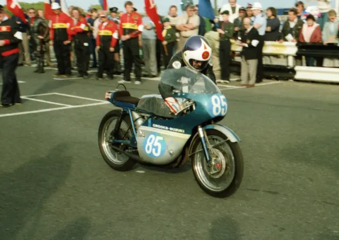 Framed Print : Eddie Crooks (Crooks Suzuki) 1984 Historic TT Framed Print : Eddie Crooks (Crooks Suzuki) 1984 Historic TT