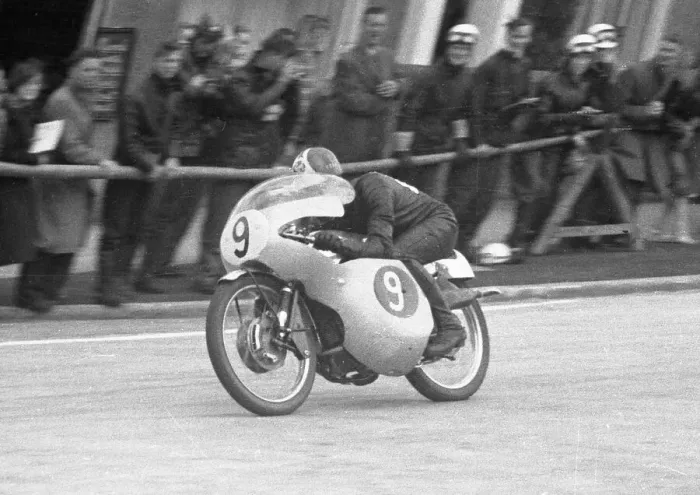 Framed Print : Eddie Crooks (MZ) 1960 Ultra Lightweight TT Framed Print : Eddie Crooks (MZ) 1960 Ultra Lightweight TT
