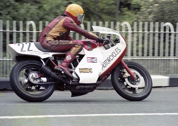 Eddie Roberts (Ducati) 1980 Classic TT