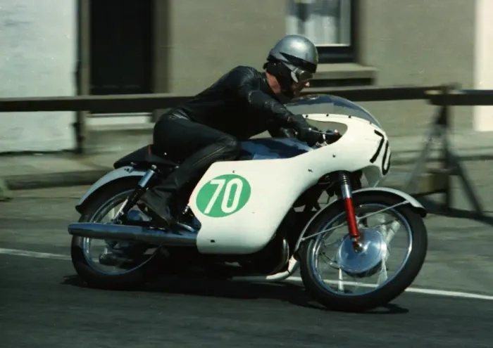 Framed Print : Eddy Johnson (Suzuki) 1967 Lightweight TT Framed Print : Eddy Johnson (Suzuki) 1967 Lightweight TT