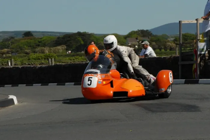 Framed Print : Eddy Wright & Neil Wheatley (Windle Imp) 2009 Pre TT Classic