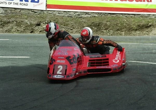 Eddy Wright & Peter Hill (Ireson Honda) 1993 Sidecar TT