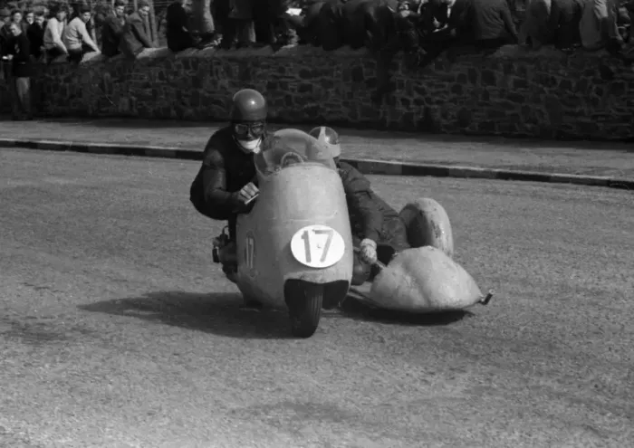 Framed Print : Edgar Strub & Mick Woollett (BMW) 1959 Sidecar TT Framed Print : Edgar Strub & Mick Woollett (BMW) 1959 Sidecar TT