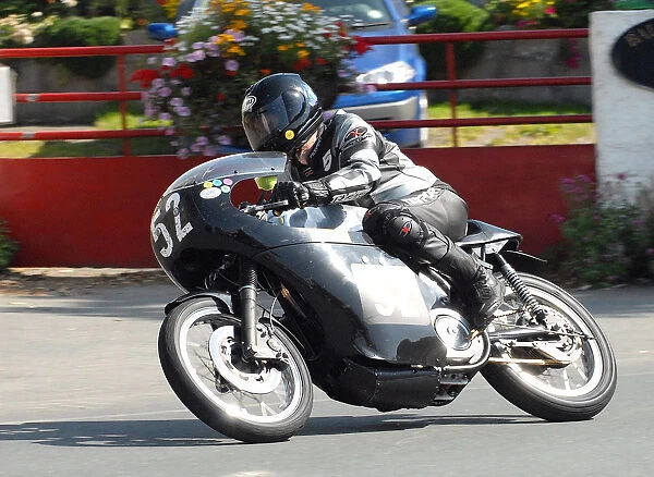 Edward Poole (Norton) 2010 Senior Classic TT