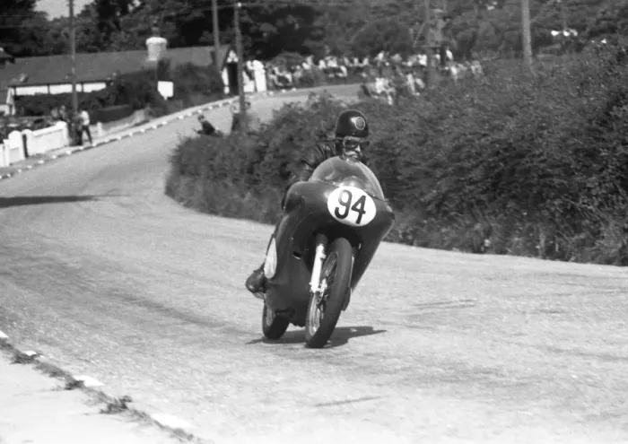 Framed Print : Edward Whiteside (AJS) 1961 Junior TT Framed Print : Edward Whiteside (AJS) 1961 Junior TT