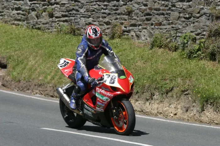 Framed Print : Emmanuel Cheron (Suzuki) 2006 Superbike TT Framed Print : Emmanuel Cheron (Suzuki) 2006 Superbike TT