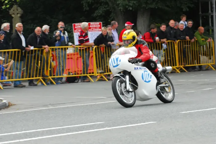 Framed Print : Eric Ammann (Seeley 7R) 2013 Classic TT Lap of Honour Framed Print : Eric Ammann (Seeley 7R) 2013 Classic TT Lap of Honour