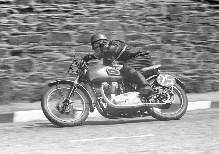 Framed Print : Eric Cheers (Triumph) 1953 Senior Clubman TT Framed Print : Eric Cheers (Triumph) 1953 Senior Clubman TT