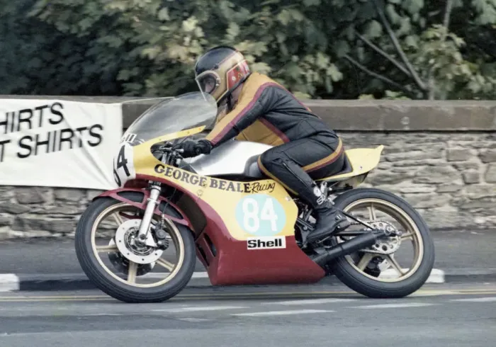 Framed Print : Eric Cornes (Beale Yamaha) 1978 Junior Manx Grand Prix Framed Print : Eric Cornes (Beale Yamaha) 1978 Junior Manx Grand Prix