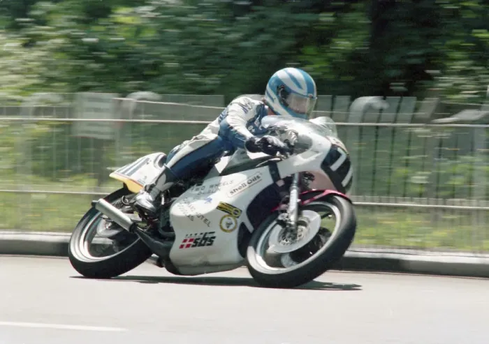 Framed Print : Eric Galbraith (Yamaha) 1987 Formula Two TT Framed Print : Eric Galbraith (Yamaha) 1987 Formula Two TT