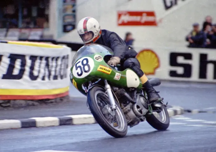 Framed Print : Eric Houston (Norton) 1972 Formula 750 TT Framed Print : Eric Houston (Norton) 1972 Formula 750 TT