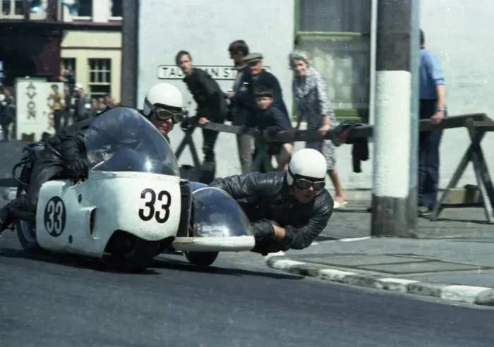 Framed Print : Eric Parkinson & & R Philpott (Parkinson) 1967 Sidecar TT Framed Print : Eric Parkinson & & R Philpott (Parkinson) 1967 Sidecar TT