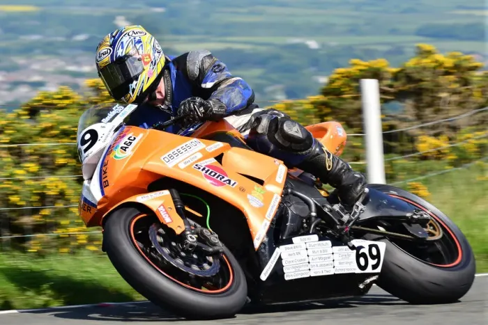 Framed Print : Eric Wilson (Kawasaki) 2014 Superbike TT Framed Print : Eric Wilson (Kawasaki) 2014 Superbike TT