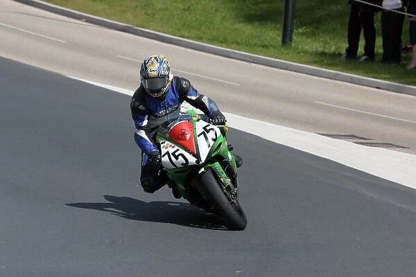 Eric Wilson (Yamaha) 2009 Superbike TT