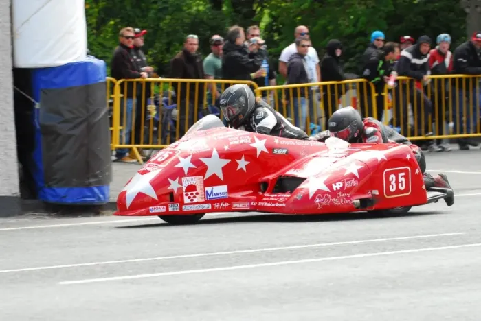 Framed Print : Estelle Leblond & Sebastien Lavorel (SGR) 2015 Sidecar TT Framed Print : Estelle Leblond & Sebastien Lavorel (SGR) 2015 Sidecar TT
