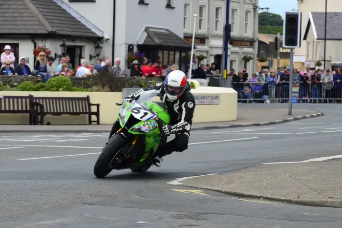 Framed Print : Fabrice Miguet (Kawasaki) 2014 Senior TT Framed Print : Fabrice Miguet (Kawasaki) 2014 Senior TT