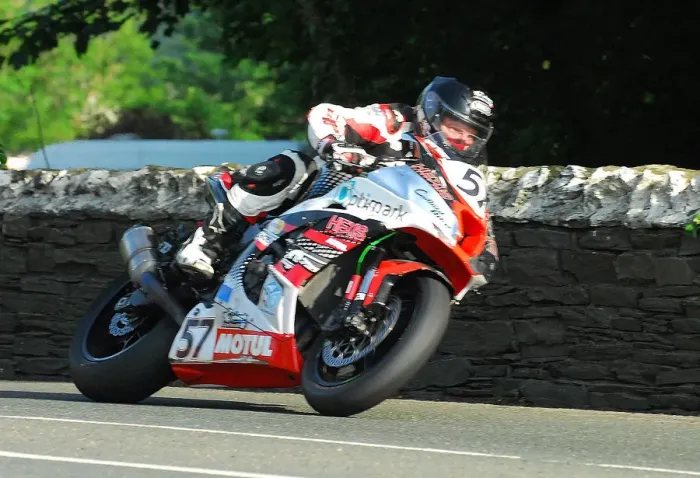 Framed Print : Fabrice Miguet (Kawasaki) 2018 Superbike TT Framed Print : Fabrice Miguet (Kawasaki) 2018 Superbike TT